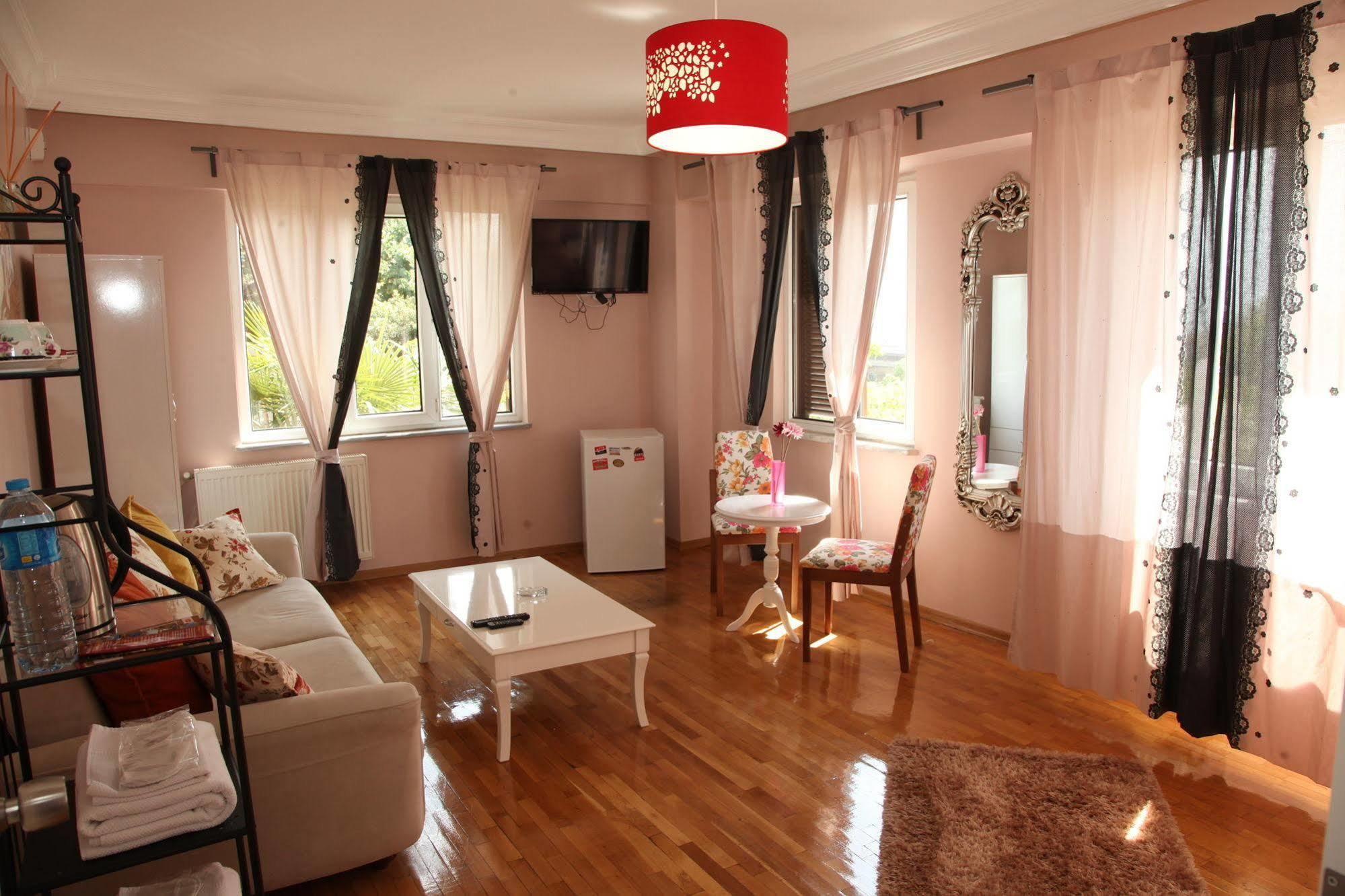 Yesim Suites Istanbul Ngoại thất bức ảnh