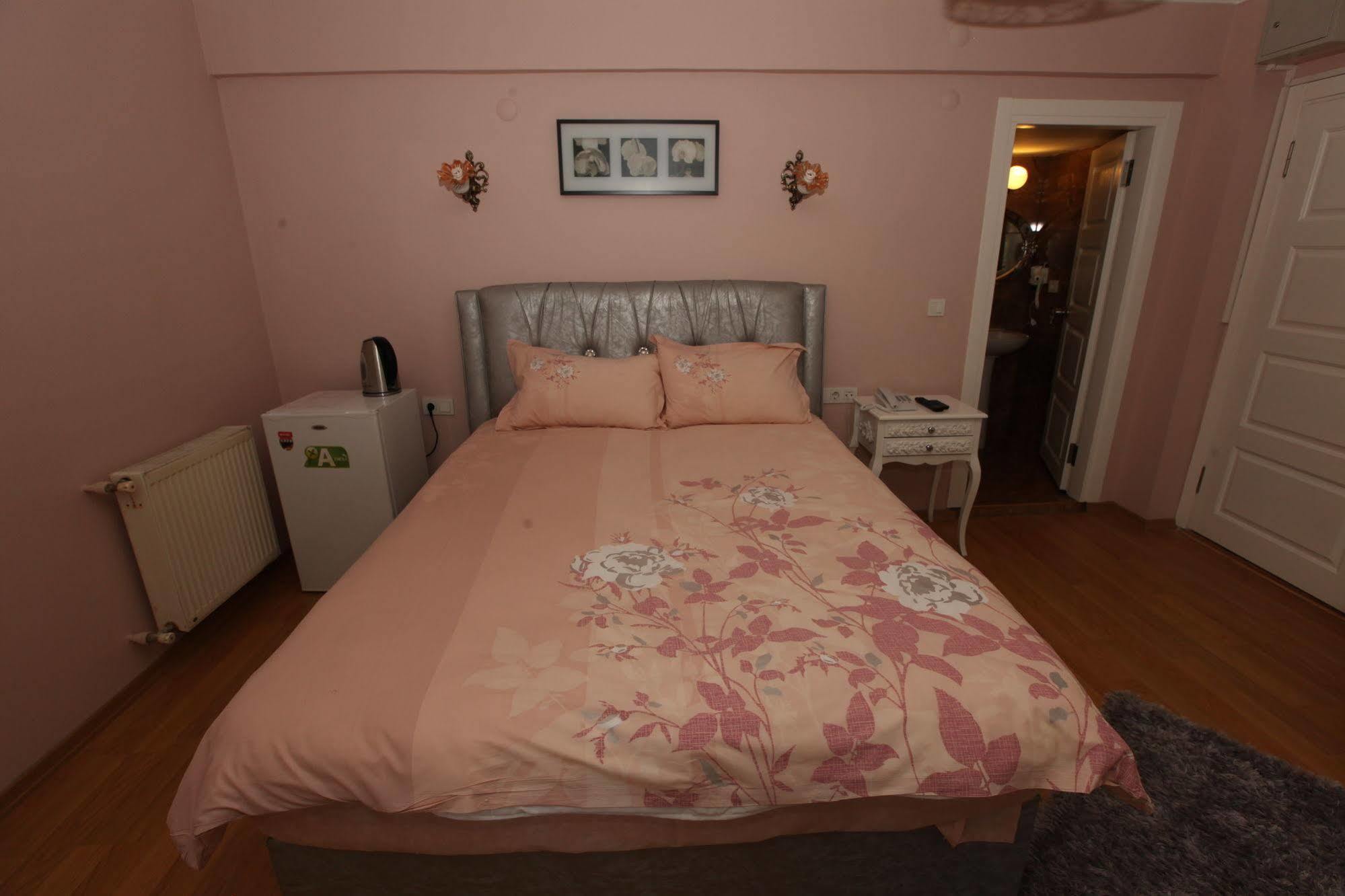 Yesim Suites Istanbul Ngoại thất bức ảnh
